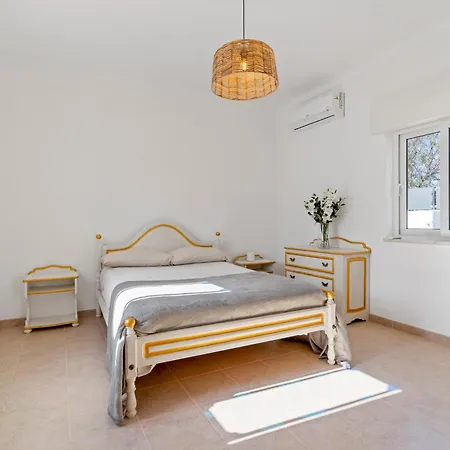 Vakantiehuis Boavista-pool, 4 Min To Beach! *